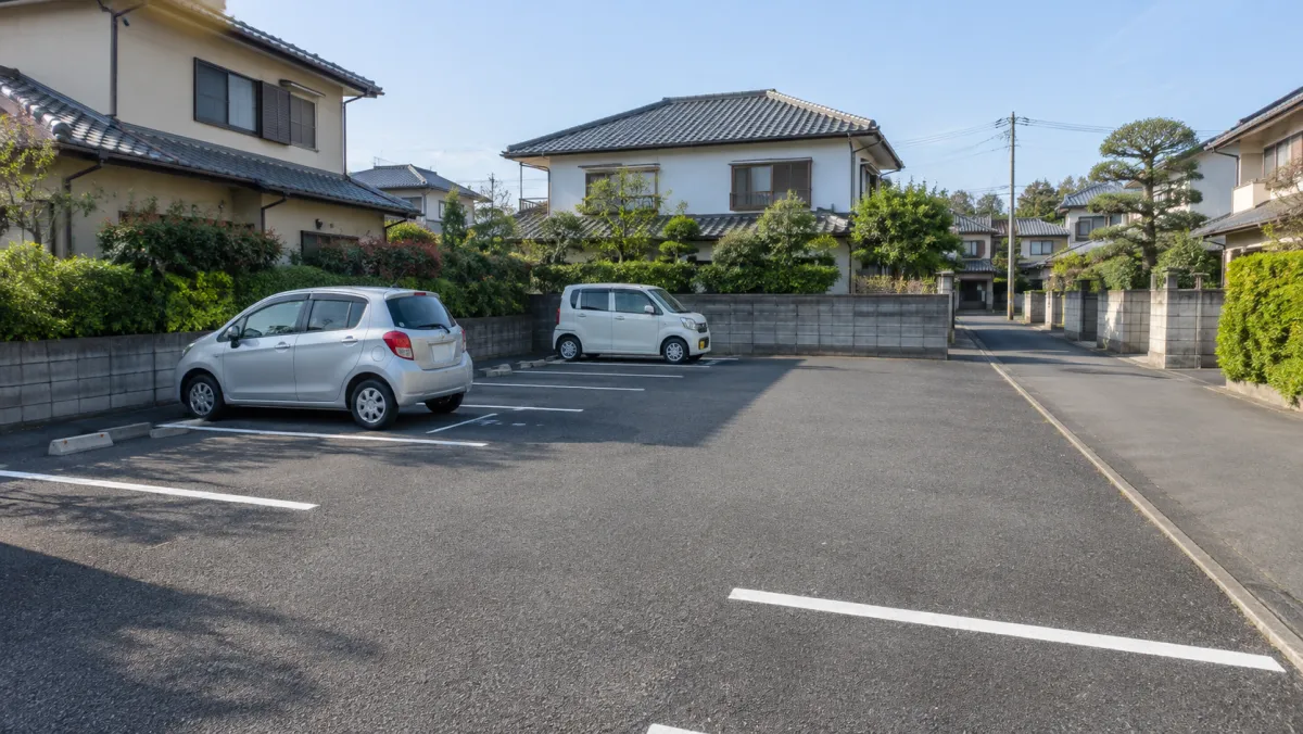 空き地を小規模な駐車場に活用したイメージ